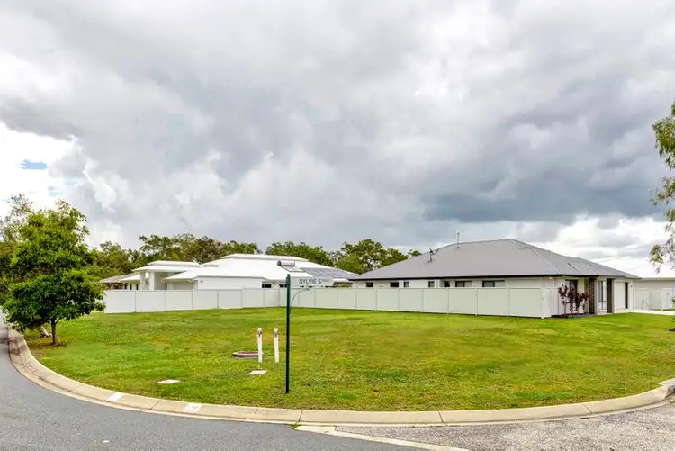 14 Sylvie Street, Pelican Waters QLD 4551