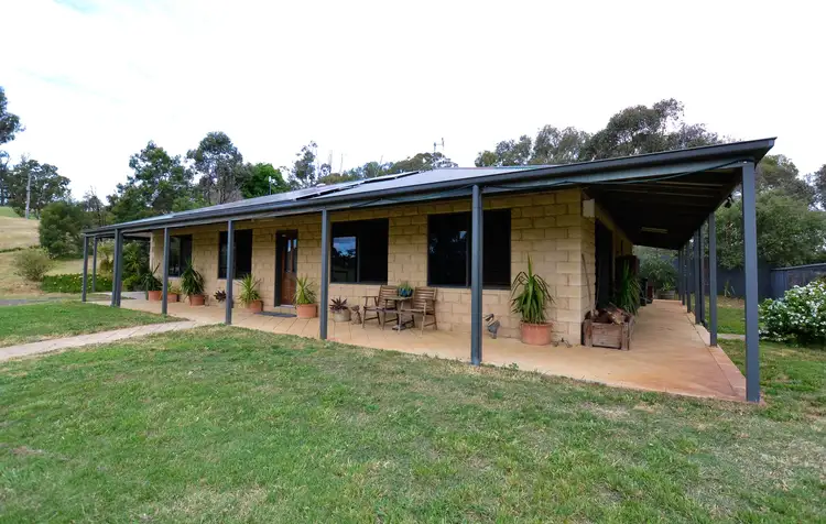 897 Crusoe Road, Lockwood South VIC 3551