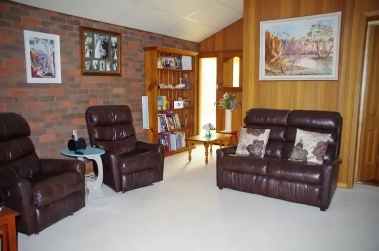 Sixth view of Homely house listing, 338 Ontario Street, Renmark SA 5341