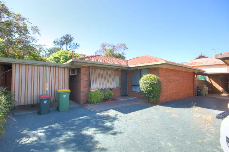 4/9 Victoria Street, Rochester VIC 3561