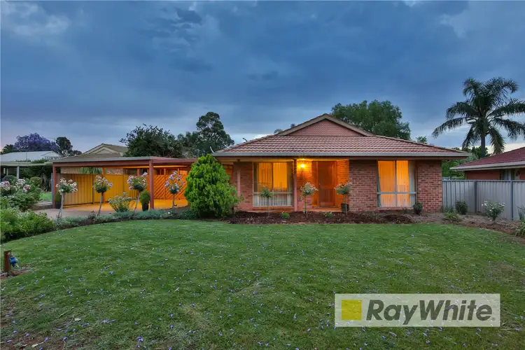 17 Helen Court, Mildura VIC 3500