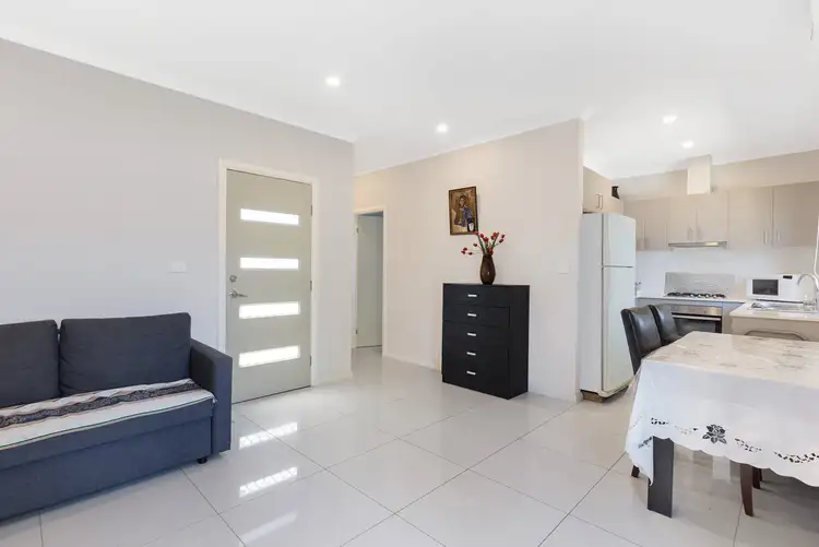 15 Aminta Crescent, Hassall Grove NSW 2761
