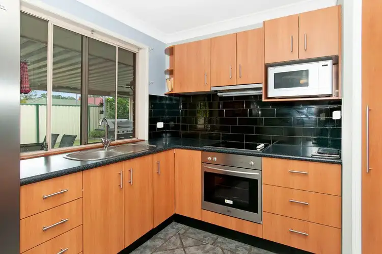 11 Clarence Street, Waterford West QLD 4133