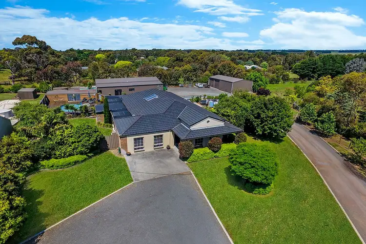 Main view of Homely house listing, 9 Kiaman Close, Bushfield VIC 3281