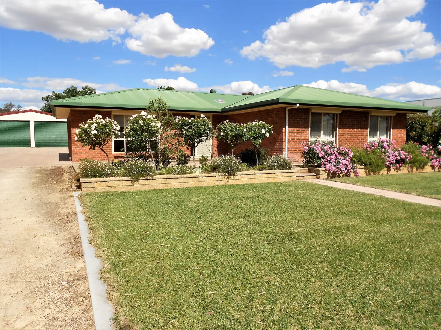 Main view of Homely house listing, 4 Kathleen Street, Bordertown SA 5268