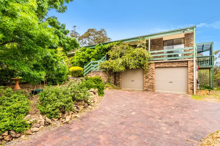 10 Granville Close, Greenleigh NSW 2620