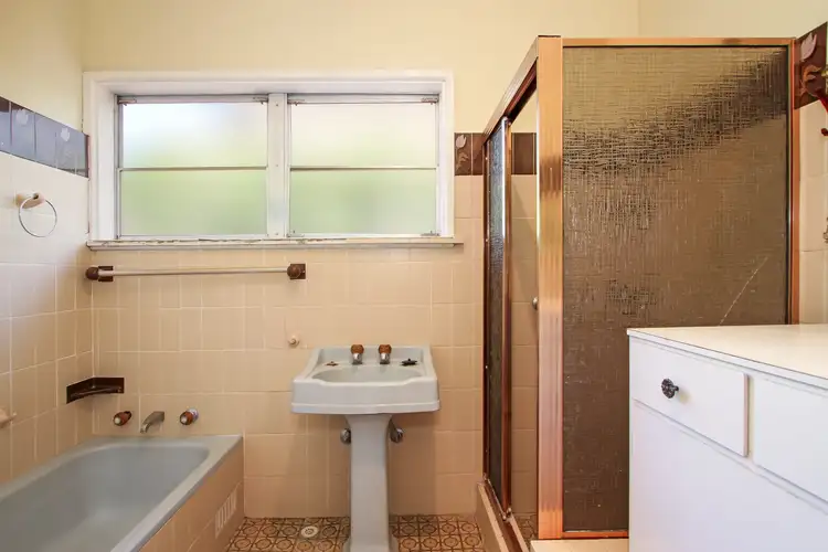 Sixth view of Homely house listing, 25 Marnola Crescent, Tamworth NSW 2340