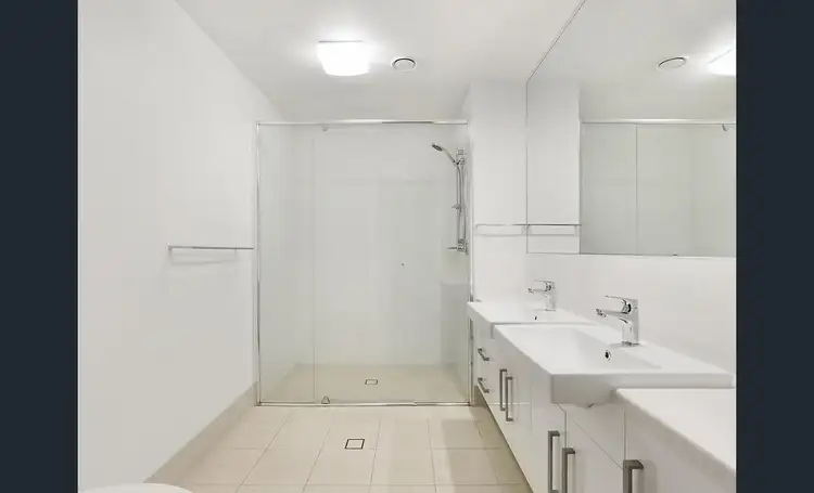 Fifth view of Homely unit listing, Unit 106/2-4 Victoria Parade, Rockhampton City QLD 4700