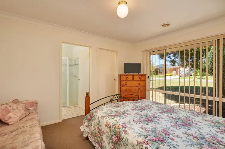Fifth view of Homely house listing, 72 Paldi Crescent, Glenfield Park NSW 2650