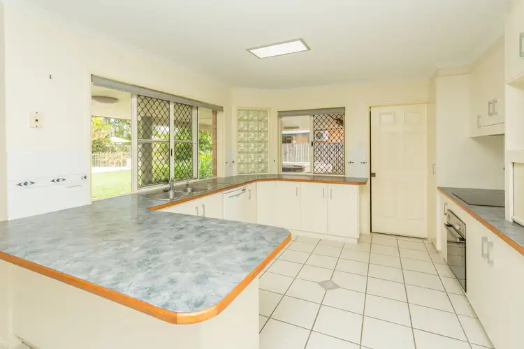 22 Caledonian Drive, Beaconsfield QLD 4740