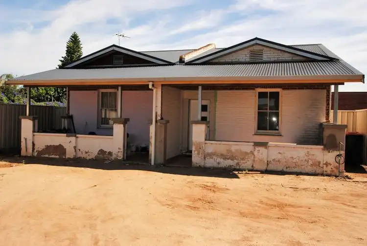 Fourth view of Homely block of units listing, 63-69 Canal Street, Griffith NSW 2680