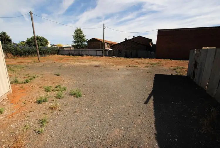 Fifth view of Homely block of units listing, 63-69 Canal Street, Griffith NSW 2680