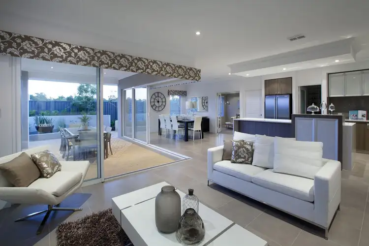 35 St Leonards Boulevard, Dayton WA 6055