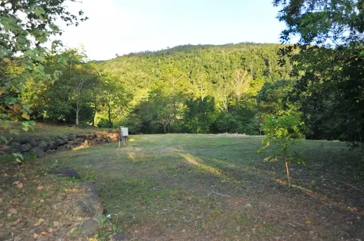 120 Kookaburra Drive, Cannon Valley QLD 4800