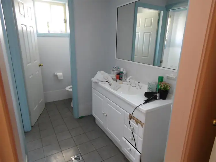 Fifth view of Homely house listing, 24 Fisher Street, Parkes NSW 2870