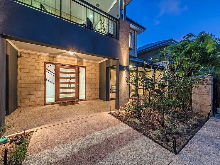 Fourth view of Homely house listing, 27 The Embankment, South Guildford WA 6055
