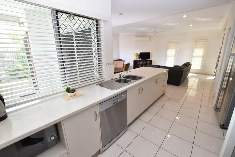 Seventh view of Homely block of units listing, 15 Glenlyon Street, Gladstone Central QLD 4680