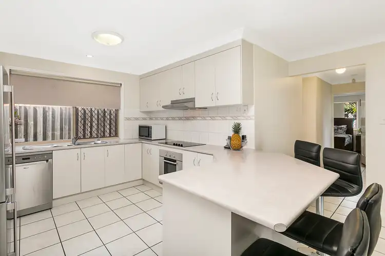 Sixth view of Homely house listing, 2 Panama Court, Kuraby QLD 4112