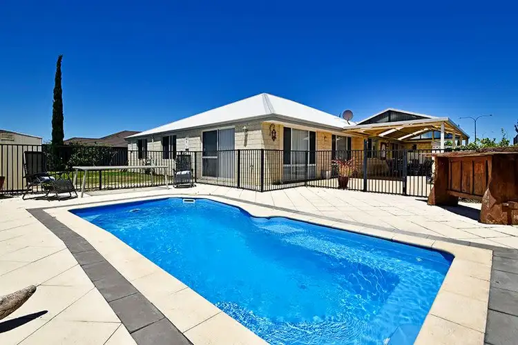 21 Artemis Elbow, Aveley WA 6069