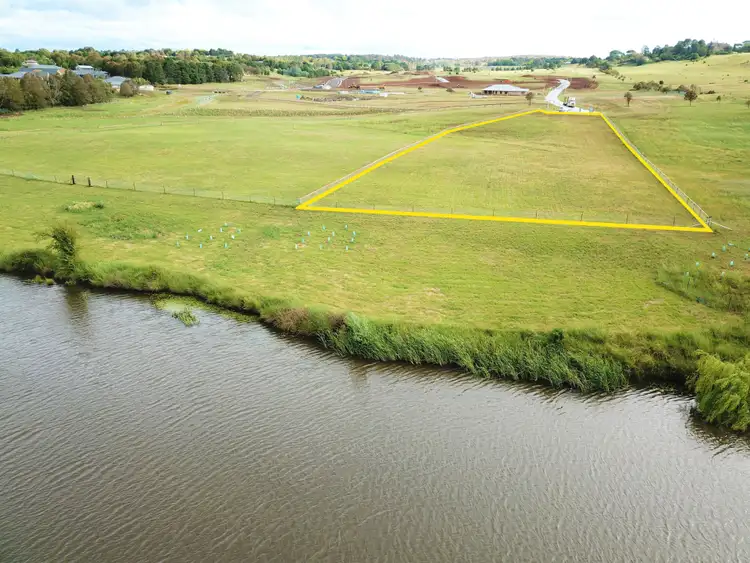 60 Platypus Circuit, Goulburn NSW 2580