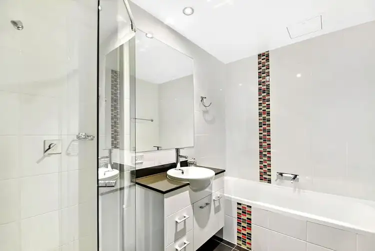 Fifth view of Homely apartment listing, 2 Aqua Street, Southport QLD 4215