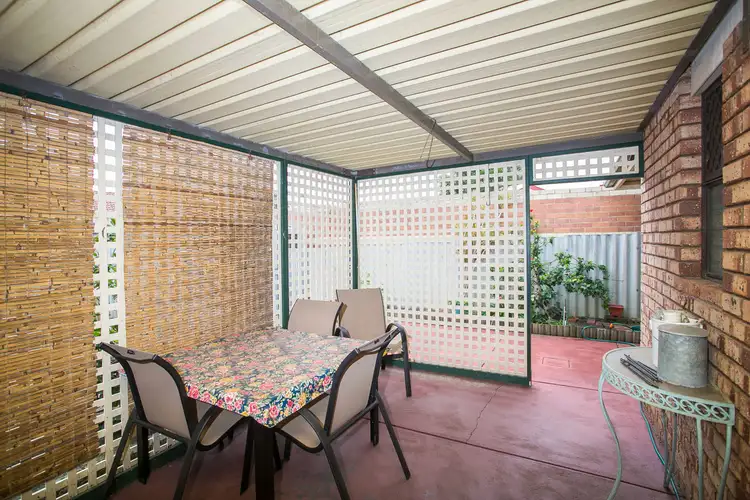 Fourth view of Homely unit listing, 18 Rhine Way, Swan View WA 6056
