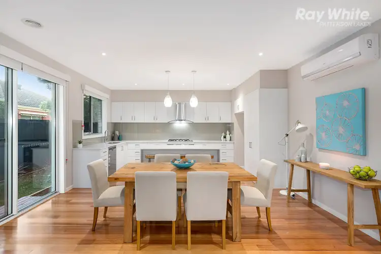2/70 Rae Avenue, Edithvale VIC 3196