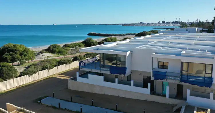 Lot 69/25-27 Ocean Drive, North Coogee WA 6163