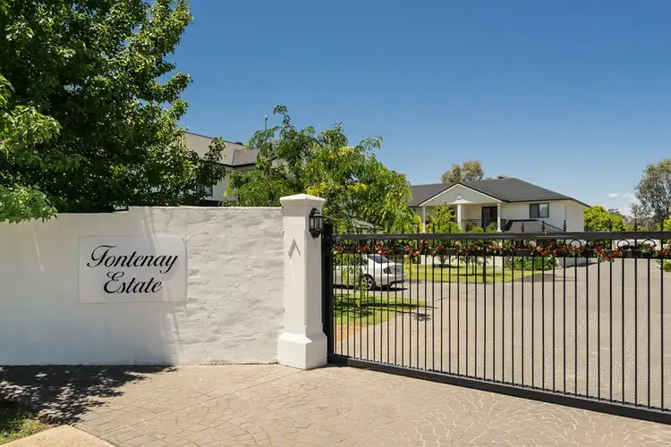 2/15-17 Boundary Road, Dubbo NSW 2830