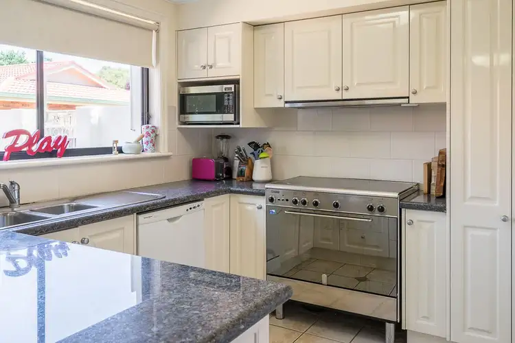 Fifth view of Homely townhouse listing, 2/15-17 Boundary Road, Dubbo NSW 2830