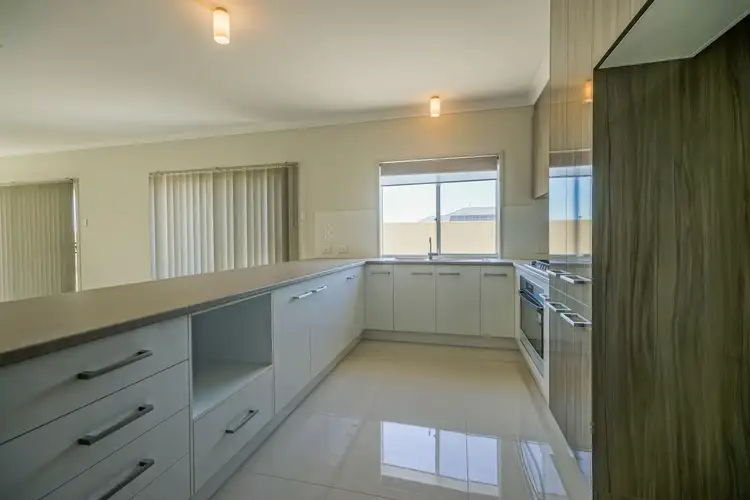 Sixth view of Homely house listing, 35 Pommern Way, Wallaroo SA 5556