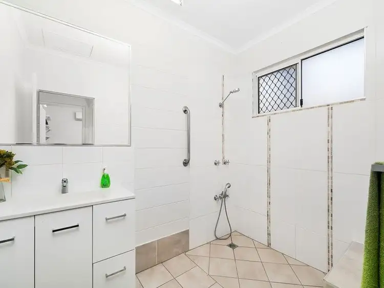 Third view of Homely house listing, 8 Halloran Close, Gordonvale QLD 4865