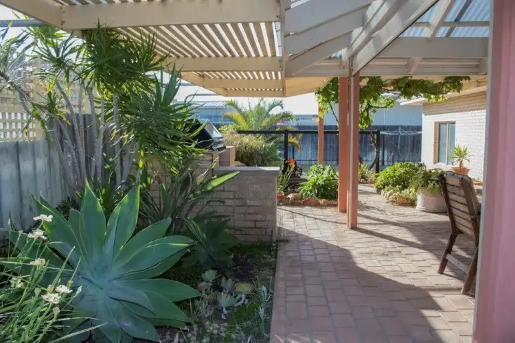 Second view of Homely house listing, 2 Seaview Court, Port Denison WA 6525