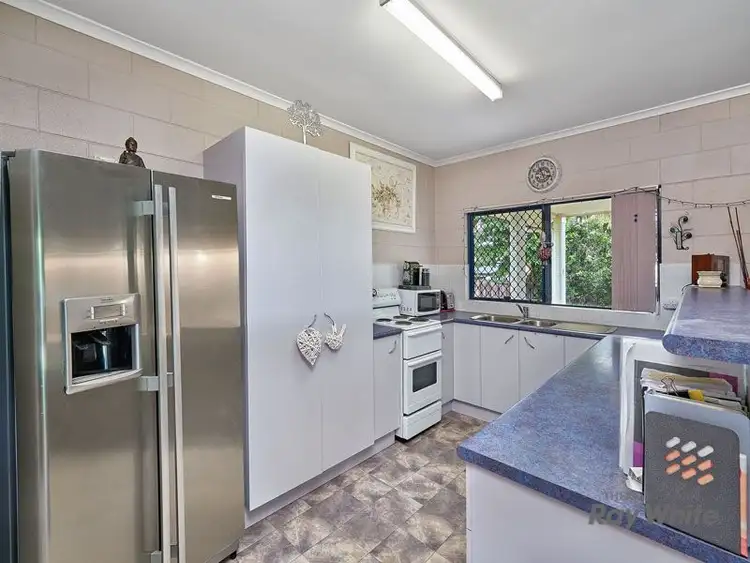 12 Peate Close, Edmonton QLD 4869