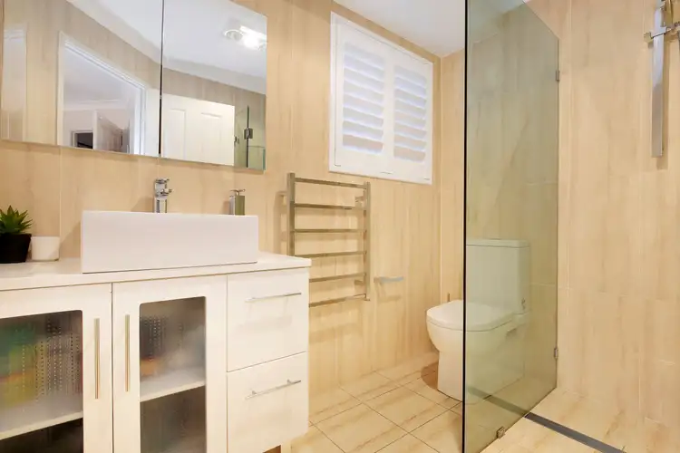 Second view of Homely house listing, 11 Juniper Place, Farmborough Heights NSW 2526