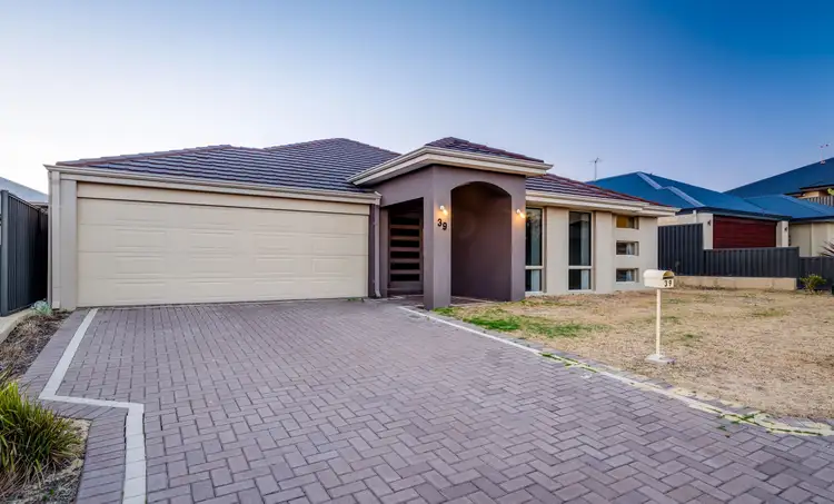 Second view of Homely house listing, 39 Sissinghurst Crescent, Landsdale WA 6065