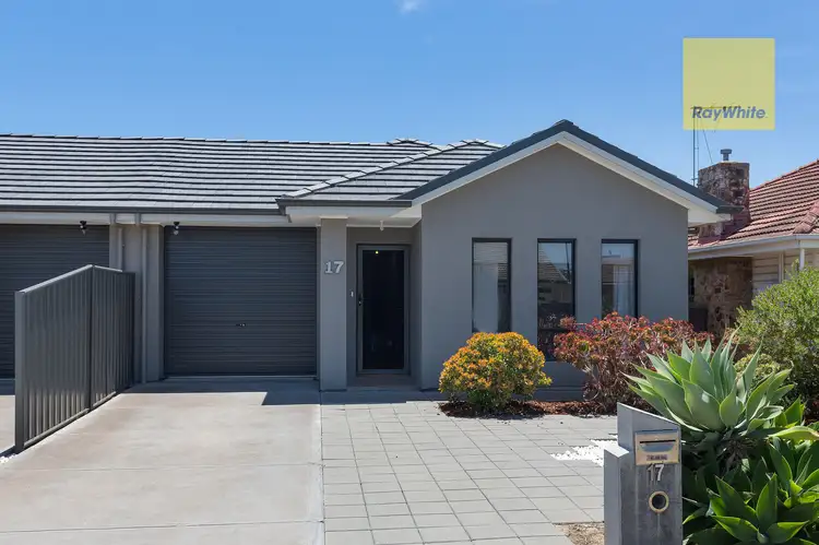 17 Weroona Avenue, Park Holme SA 5043