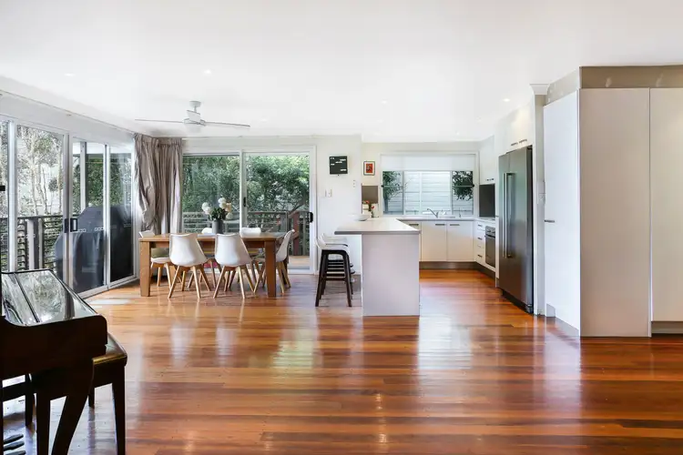 15 Corsair Crescent, Sunrise Beach QLD 4567