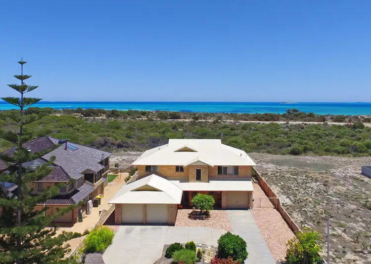 26 Coubrough Place, Jurien Bay WA 6516