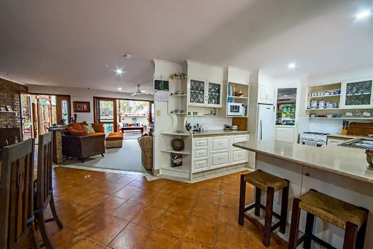 Sixth view of Homely house listing, 10 Heeterra Court, Elanora QLD 4221