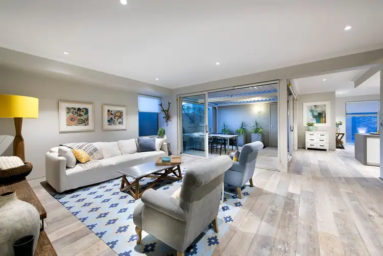 Seventh view of Homely house listing, 17 Seychelles Lane, Hillarys WA 6025