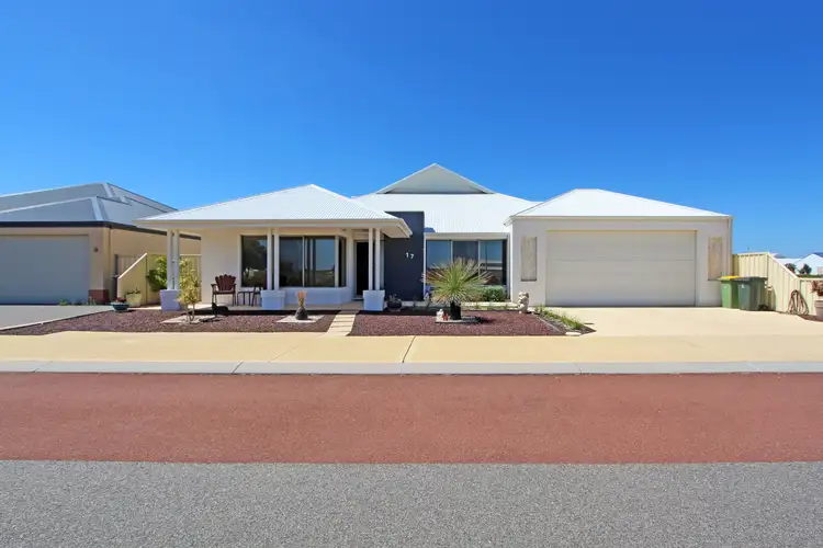 17 Middleton Boulevard, Jurien Bay WA 6516