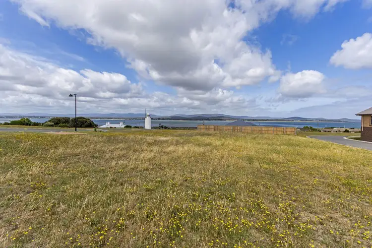 9 Leads Avenue, Low Head TAS 7253