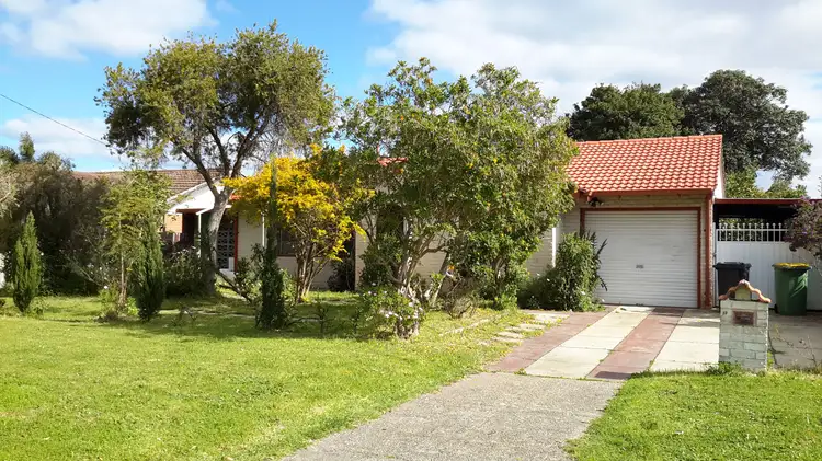 13 Nutley Street, Maddington WA 6109