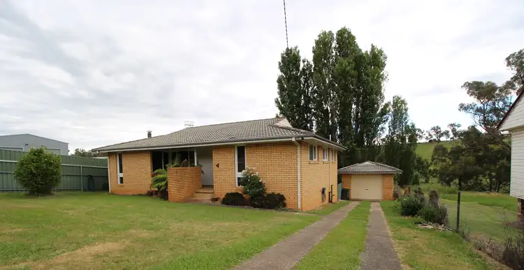 9 Winton Street, Tumbarumba NSW 2653