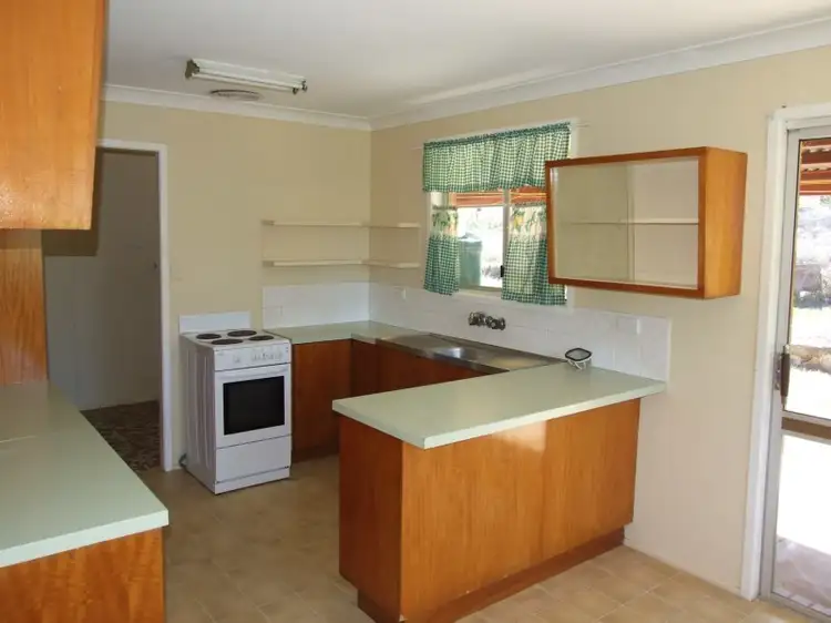 Fifth view of Homely house listing, 32 Railway Terrace, Crows Nest QLD 4355