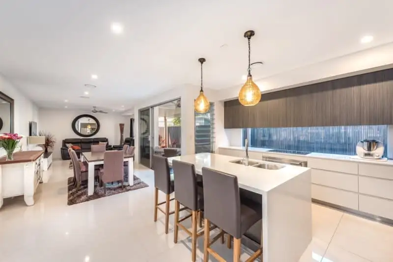 Main view of Homely other listing, 1/9 Nankeen Avenue, Paradise Point QLD 4216