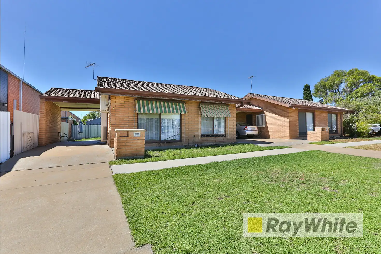 Main view of Homely block of units listing, 1-3/120 Eleventh Street, Mildura VIC 3500