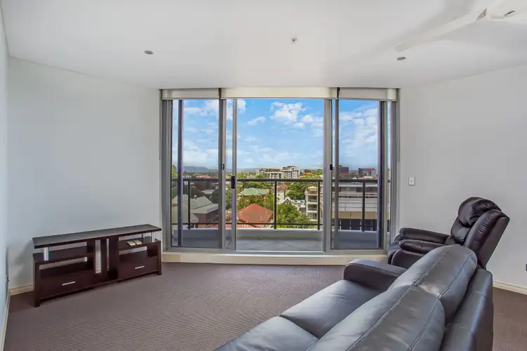 915/3 Como Crescent, Southport QLD 4215
