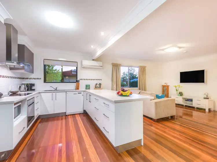 Sixth view of Homely house listing, 2 Anna Marie Street, Rochedale South QLD 4123